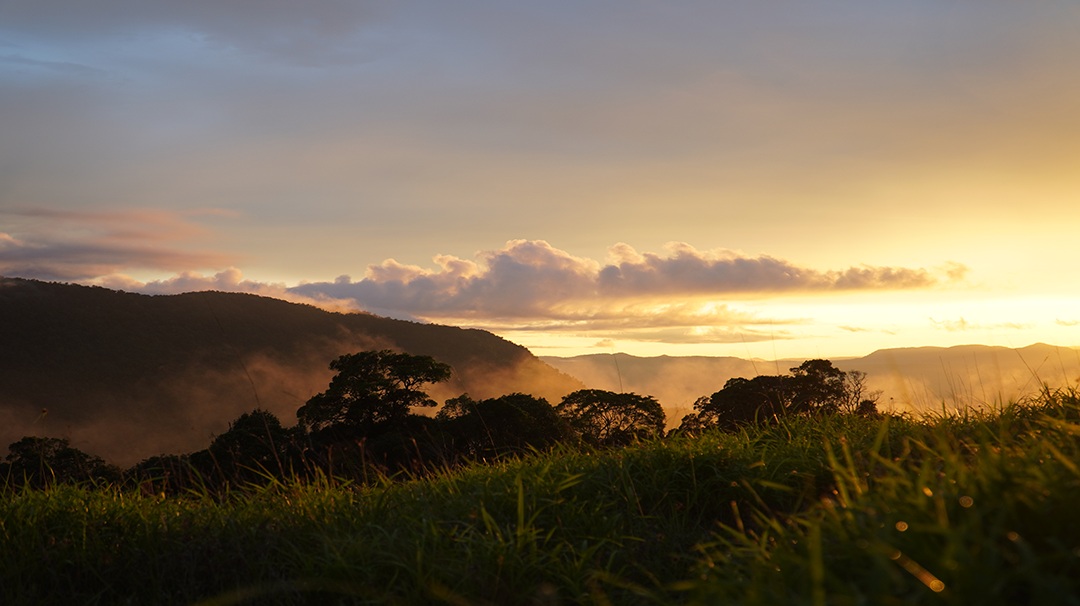 Khnang Phsar Mountain